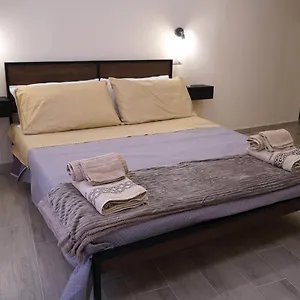 Giulia's Pensión Nápoles